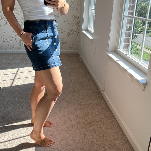 American Eagle Button Front Denim Skirt - Picture 2 of 5